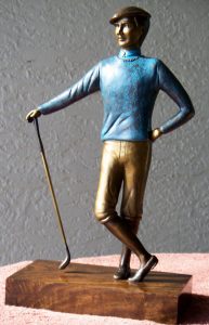 Bronze Male Golfer - Front Statue | Margo Marlow